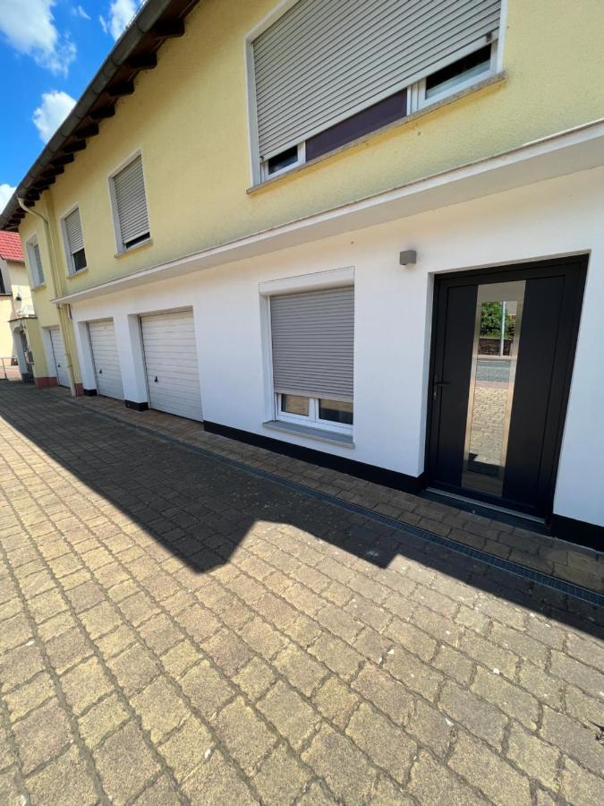 Deniz'S Serviced Apartment. Niederaula Екстериор снимка